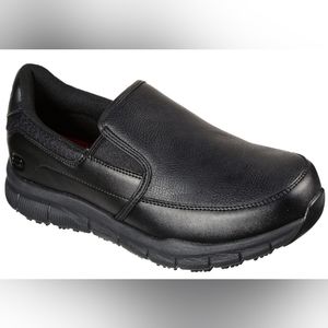 Mens slip resistant sketcher shoes size 12